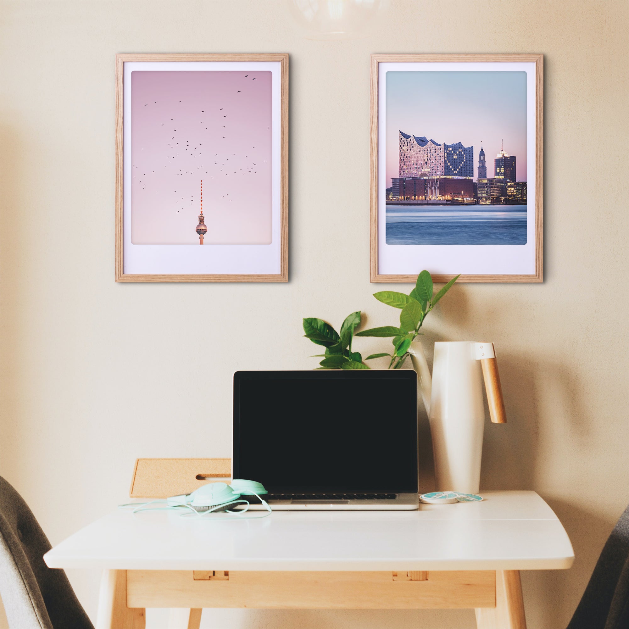 pickmotion-elbphilharmonie-in-love-art-poster-mit-echtglas-rahmen image 2