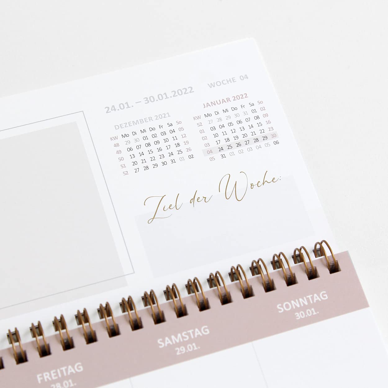 gr-tz-verlag-tischkalender-wochenkalender-quer-rosa-mit-goldfolie image 7