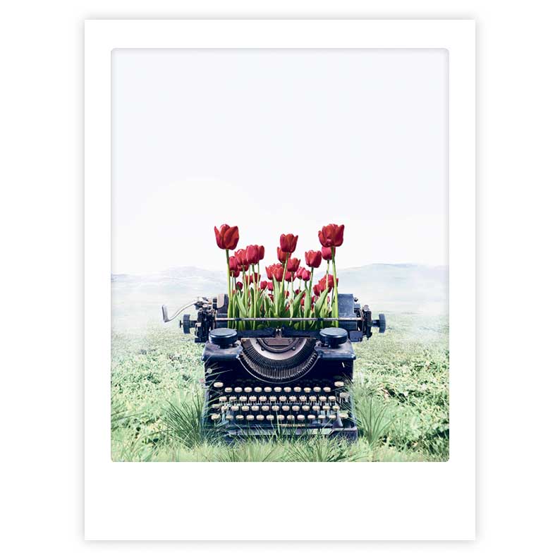 pickmotion-art-poster-written-with-love-schrift-wandbild-mit-echtglas-rahmen image 1