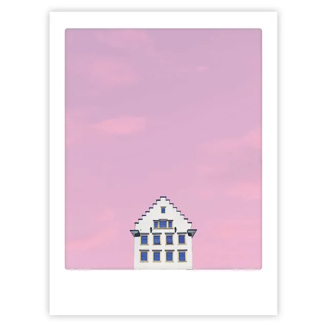 pickmotion-living-in-a-pink-world-art-poster-mit-echtglas-rahmen image 1