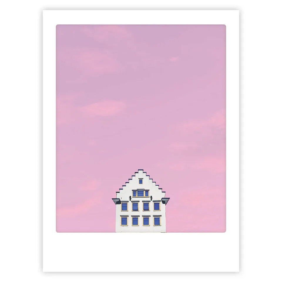 pickmotion-living-in-a-pink-world-art-poster-mit-echtglas-rahmen image 1