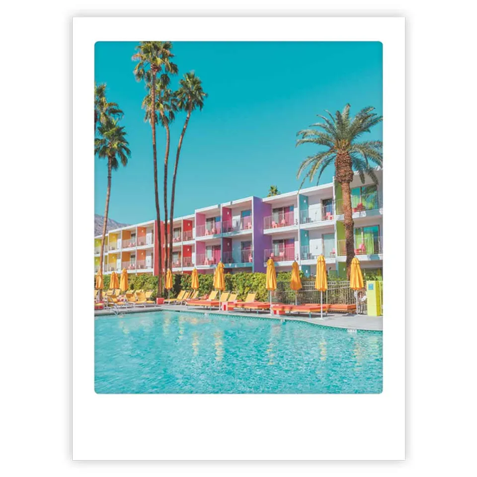 pickmotion-pool-vibes-art-poster-mit-echtglas-rahmen image 1