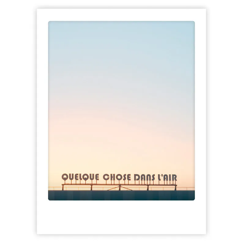 pickmotion-art-poster-quelque-chose-dans-lair-mit-echtglas-rahmen image 1