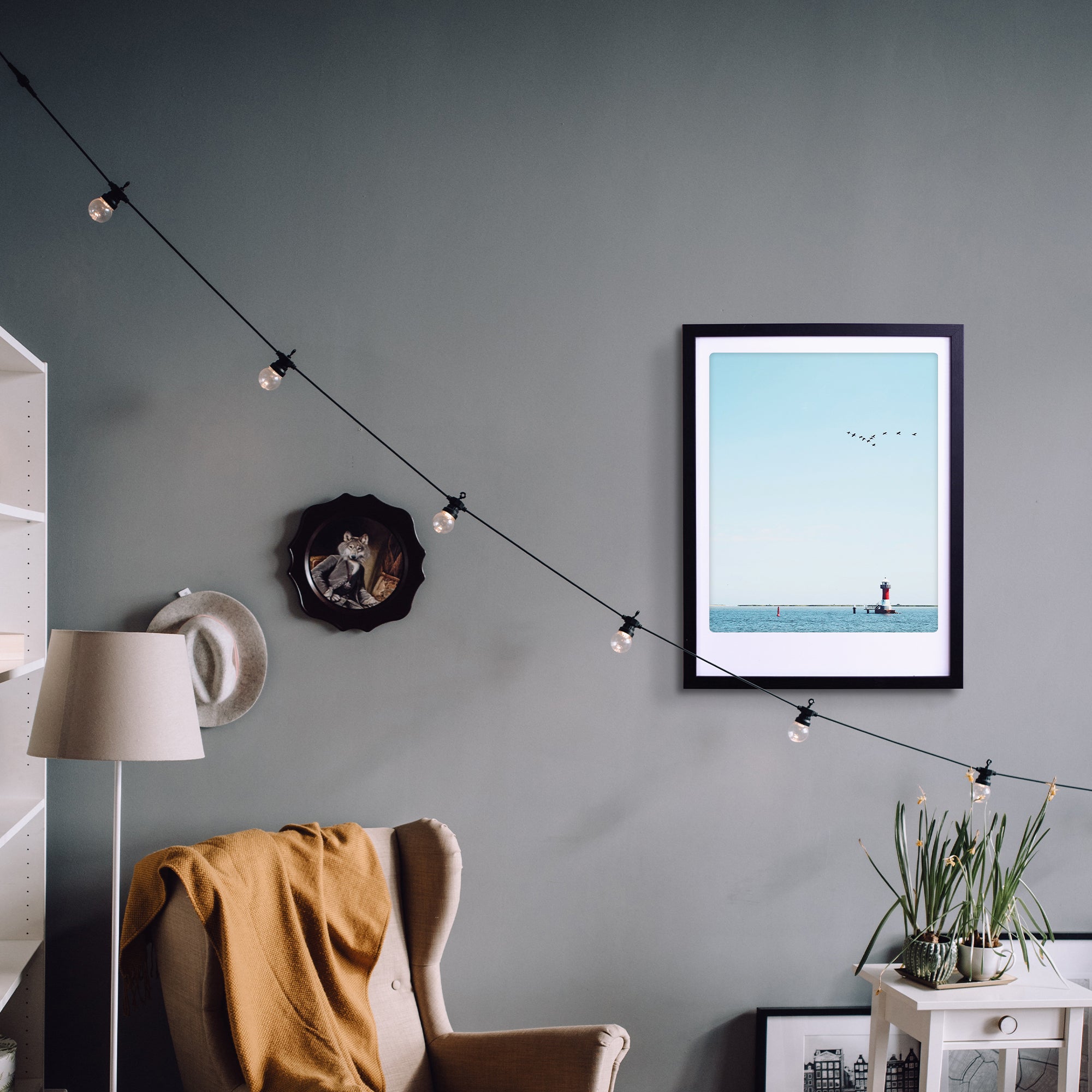pickmotion-flying-home-art-poster-mit-echtglas-rahmen image 2