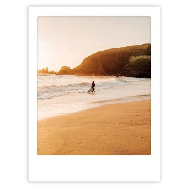 pickmotion-art-poster-surfer-on-the-beach-wandposter-strand image 1
