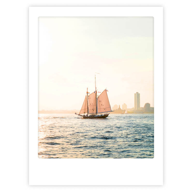 pickmotion-art-poster-der-sonne-entgegen-wandbild-mit-echtglas-rahmen image 1
