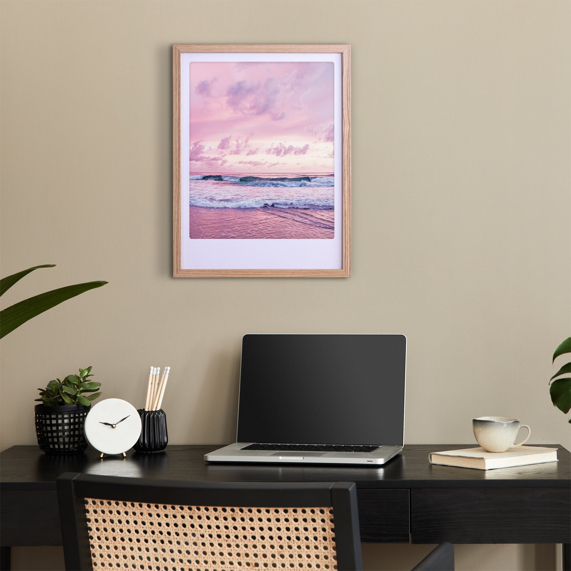 pickmotion-art-poster-purple-sea-mit-echtglas-rahmen image 2