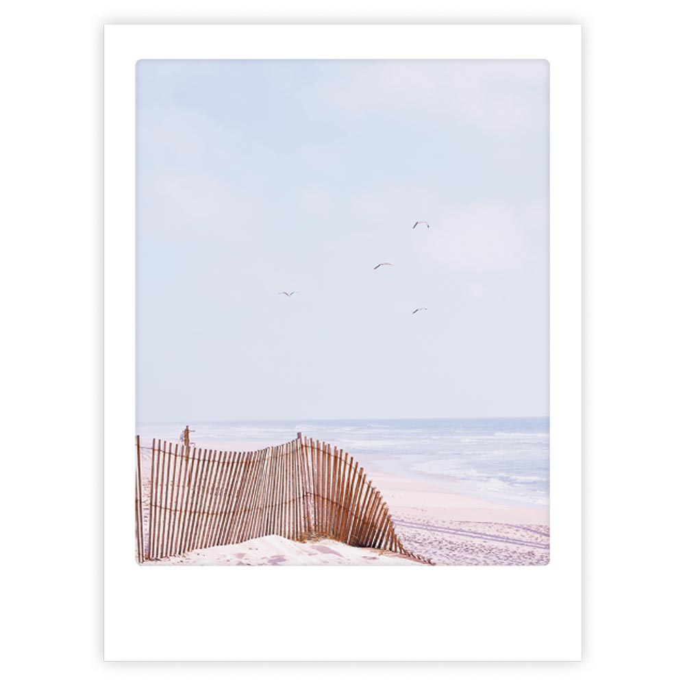 pickmotion-romantic-beach-art-poster-mit-echtglas-rahmen image 1