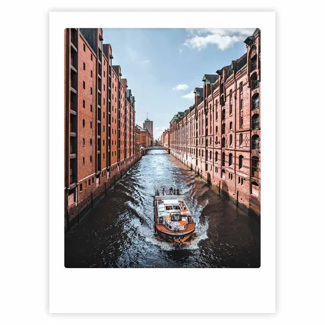 pickmotion-speicherstadt-art-poster-mit-echtglas-rahmen image 1