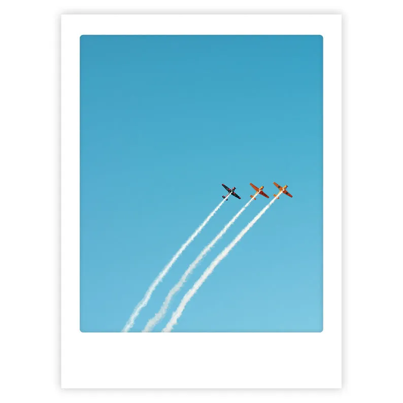 pickmotion-art-poster-trinity-flight-mit-echtglas-rahmen image 1