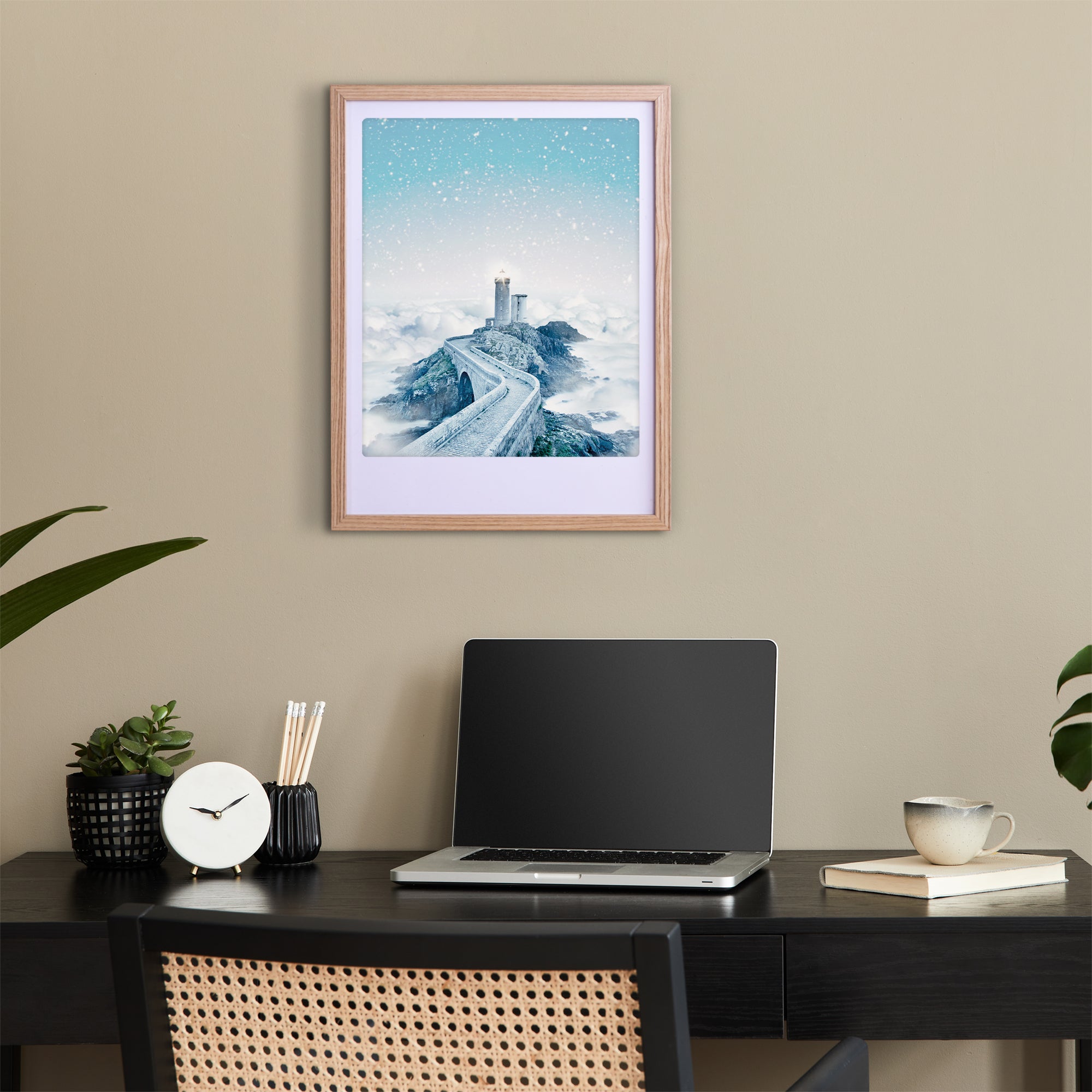 pickmotion-magical-winter-lighthouse-art-poster-mit-echtglas-rahmen image 2