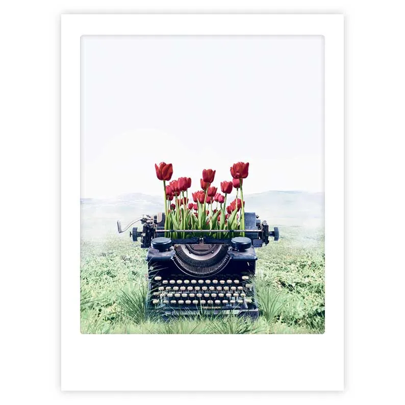 pickmotion-art-poster-written-with-love-schrift-wandbild-mit-echtglas-rahmen image 1